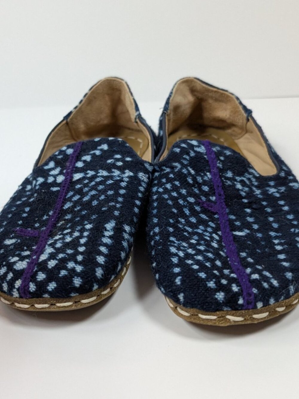 Great condition Raum Goods Women’s Barefoot Grounding Mudlcoth Slip-On Shoes - 8 - Picture 4 of 14